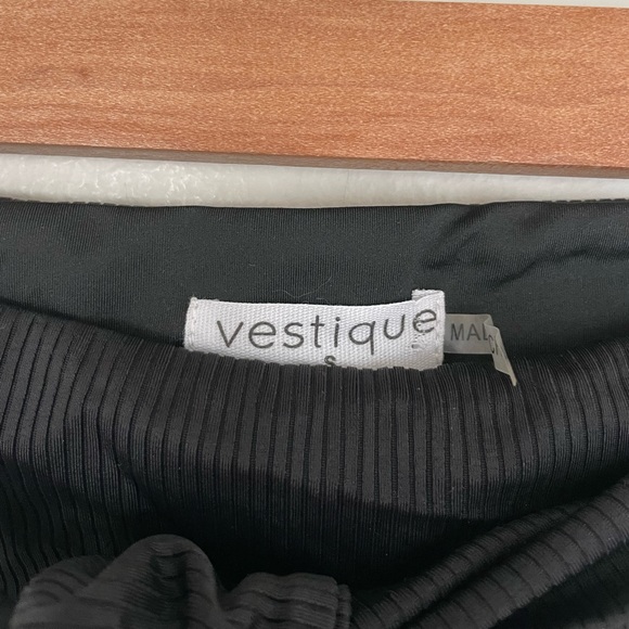 Vestique Sadie two piece swimsuit - Picture 12 of 12